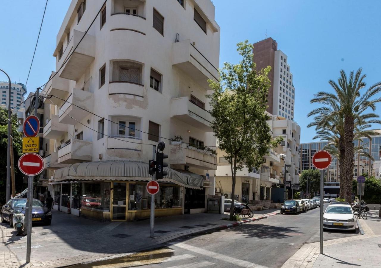 1B Patio Beach House Premium Location W/2 Balcony تل أبيب المظهر الخارجي الصورة